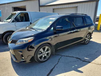 2020 Toyota Sienna 5TDXZ3DCXLS060508 Lot 47100216