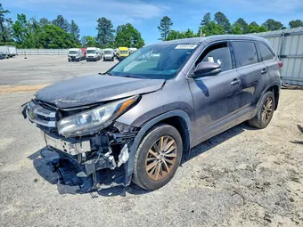 2018 Toyota Highlander 5TDKZRFH8JS545409 Lot 50893786