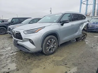 2022 Toyota Highlander 5TDHZRBH6NS177642 Lot 78755425