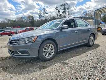 2017 Volkswagen Passat 1VWAT7A39HC009249