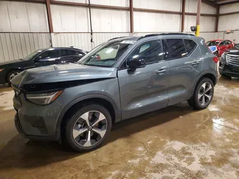 2026 Volvo XC40 YV4L12UK0T2716467