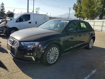2017 Audi A3 e-tron WAUUPBFF4HA121170
