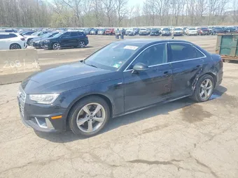 2019 Audi A4 WAUDNAF45KA012707