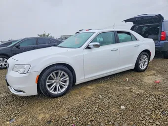 2015 Chrysler 300 2C3CCAEG0FH815601