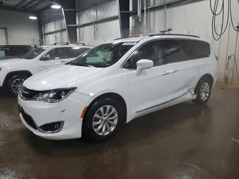 2017 Chrysler Pacifica 2C4RC1BG1HR832589 Lot 73478395