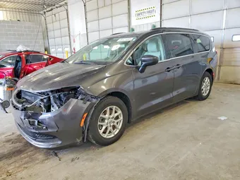 2021 Chrysler Voyager 2C4RC1DG1MR543316