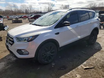 2017 Ford Escape 1FMCU9J91HUD37652 Lot 47935016