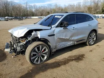2017 Jaguar F-PACE SADCM2BV4HA881558