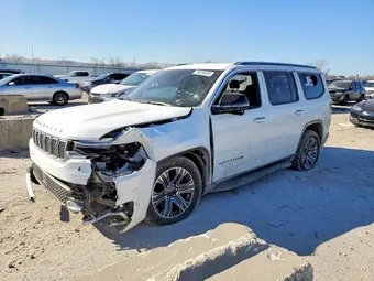 2022 Jeep Wagoneer 1C4SJVDTXNS183877