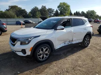 2022 Kia Seltos KNDERCAA0N7313004