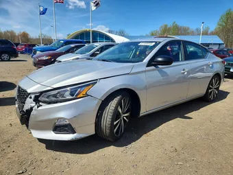 2020 Nissan Altima 1N4BL4CVXLC175556