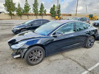 2018 Tesla Model 3 5YJ3E1EA3JF166070 Lot 49628246