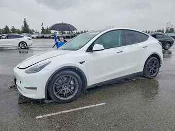 2025 Tesla Model Y 7SAYGDEE3SF307292 Lot 78102145