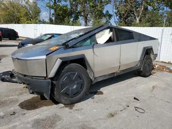 2025 Tesla Cybertruck 7G2CEHEDXSA072279
