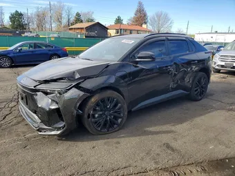 2025 Toyota bZ4X JTMABACAXSA105795