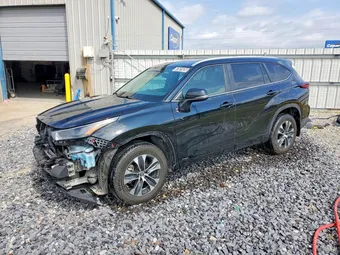 2024 Toyota Highlander 5TDKBRCH0RS632368 Lot 47631626