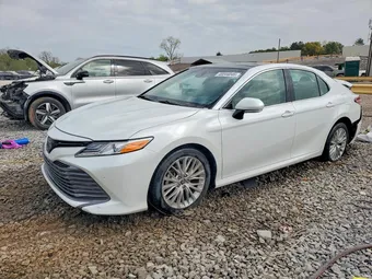 2018 Toyota Camry 4T1B11HK5JU048097 Lot 48044046