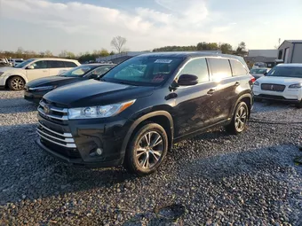 2018 Toyota Highlander 5TDBZRFH3JS869951 Lot 46855496