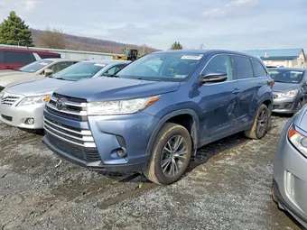 2019 Toyota Highlander 5TDBZRFH6KS995190 Lot 47493856