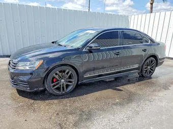 2016 Volkswagen Passat 1VWAT7A3XGC057812