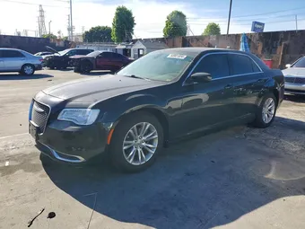 2017 Chrysler 300 2C3CCAAGXHH506257