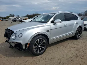 2017 Bentley Bentayga SJAAC2ZV0HC016071