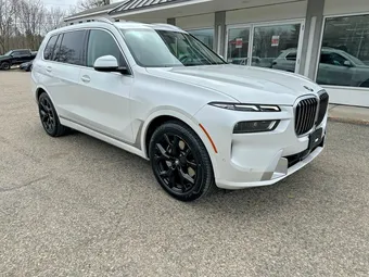 2024 BMW X7 5UX23EM03R9U24321
