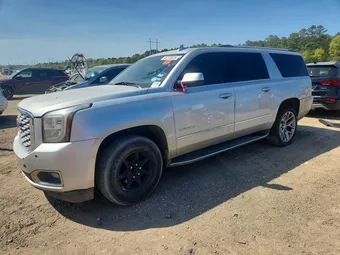 2020 GMC Yukon XL 1GKS1HKJ0LR185679