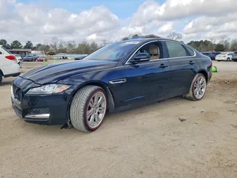 2017 Jaguar XF SAJBD4BV1HCY28907