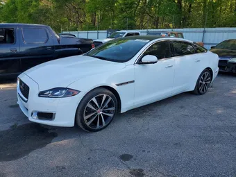 2019 Jaguar XJ-Series SAJWJ2GD3K8W17829