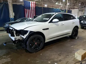 2019 Jaguar F-PACE SADCL2FX8KA361837