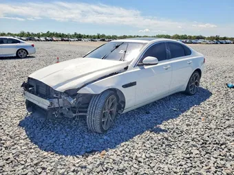 2018 Jaguar XF SAJBD4FX3JCY57665