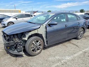 2023 Kia Forte 3KPF24AD8PE629505 Lot 45802636