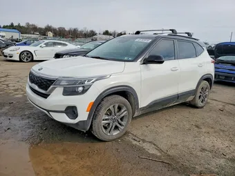 2021 Kia Seltos KNDEUCAAXM7156580