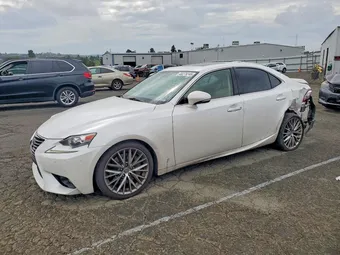 2016 Lexus IS JTHBA1D24G5036857