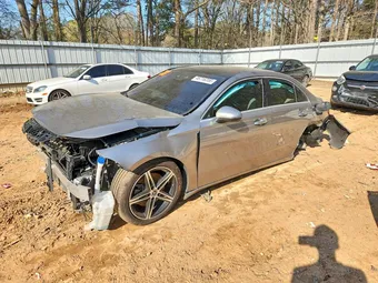 2019 Mercedes-Benz A-Class WDD3G4EB5KW002049