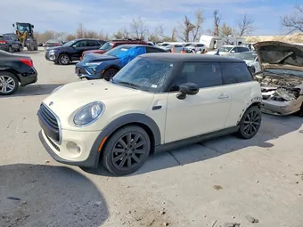 2021 Mini 3-Door WMWXR3C05M2N50304