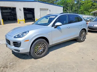 2017 Porsche Cayenne WP1AE2A25HLA69020 Lot 50576176