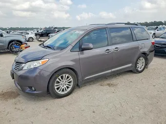 2016 Toyota Sienna 5TDYK3DC7GS698021 Lot 47346276