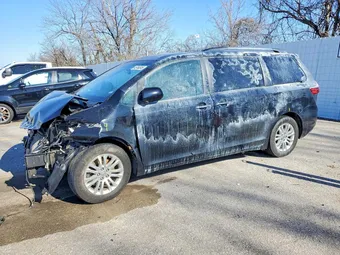 2016 Toyota Sienna 5TDYK3DC5GS721893 Lot 45744516