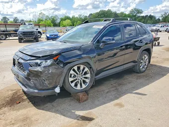 2021 Toyota RAV4 2T3C1RFV2MC170915 Lot 48389566