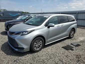 2021 Toyota Sienna 5TDKRKEC2MS033050 Lot 50105556
