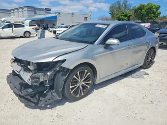 2018 Toyota Camry 4T1B11HKXJU534890 Lot 50271486