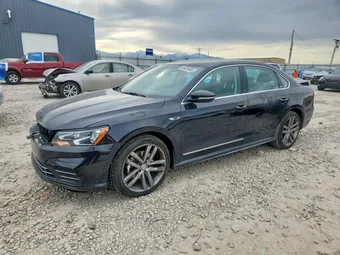 2017 Volkswagen Passat 1VWDT7A36HC040200