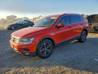 2018 Volkswagen Tiguan 3VV2B7AX3JM015549 Lot 95754795