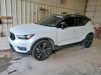 2019 Volvo XC40 YV4162XZ0K2004475