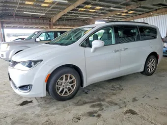 2020 Chrysler Pacifica 2C4RC1FG3LR117736 Lot 49766096