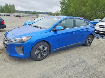 2017 Hyundai Ioniq KMHC75LC0HU017330