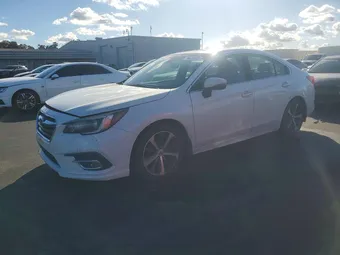 2018 Subaru Legacy 4S3BNEN63J3020201