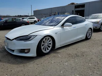 2016 Tesla Model S 5YJSA1E2XGF155947 Lot 47745266